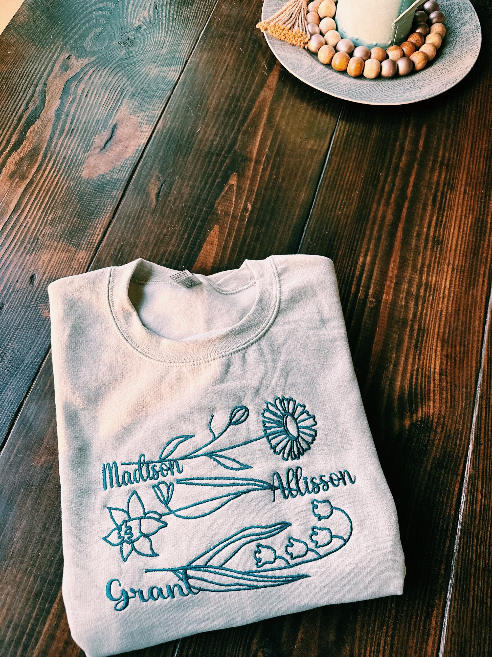 Sweet Birth Flower Sweatshirt