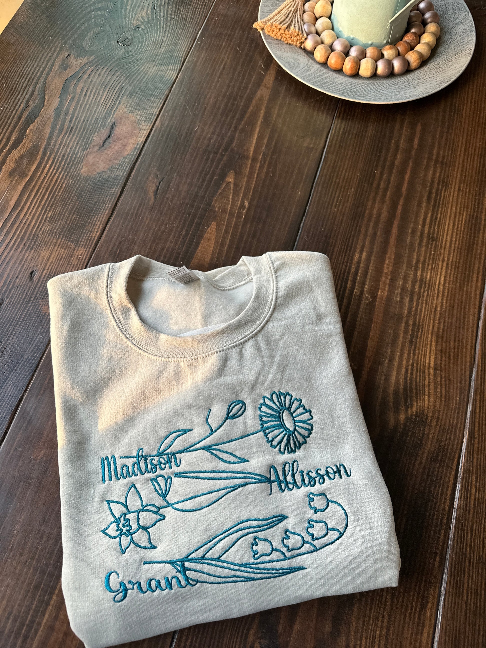 Sweet Birth Flower Sweatshirt